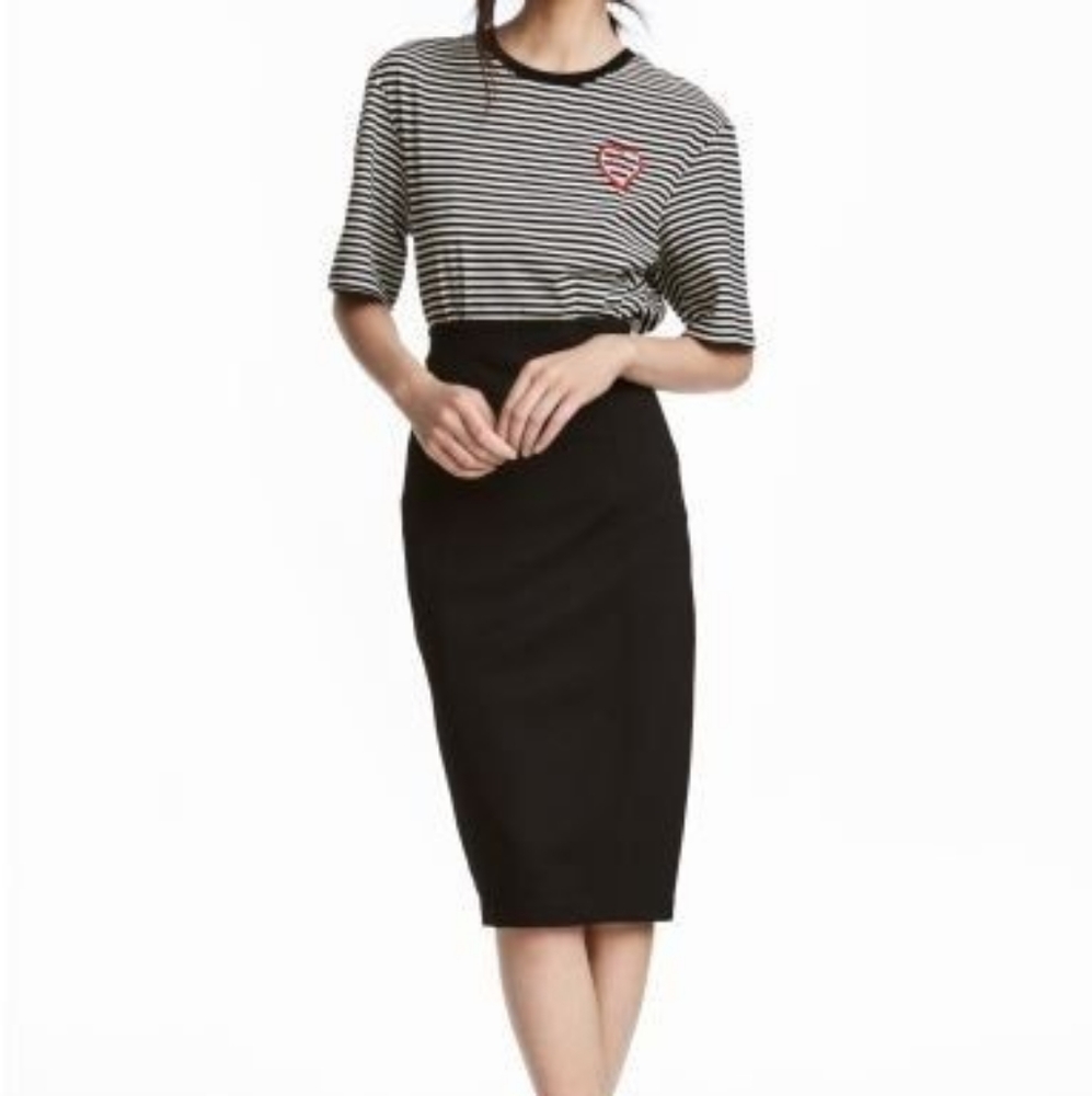 Black skirt